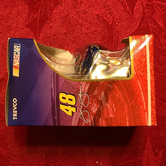 Jimmie Johnson NASCAR Trevco Christmas Ornament 2006 - Picture 6 of 8